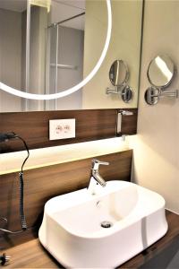 Koupelna v ubytování Korpa Deli Rooms SPA