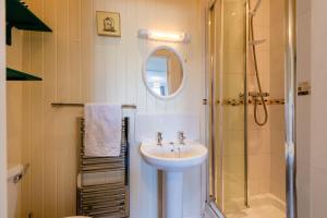 Gallery image of Thorneyfield Guest House in Ambleside