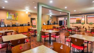 Restaurace v ubytování Red Roof Inn Lubbock