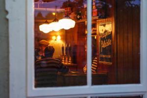 Foto dalla galleria di Giltraps Townhouse & Glamping a Kinnitty