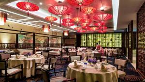 Restaurace v ubytování InterContinental Tangshan by IHG