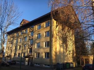 Το κτήριο όπου στεγάζεται  το διαμέρισμα