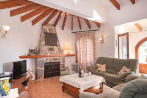 Posezení v ubytování Villa Heno 6 - sea view - by Holiday Rentals Villamar
