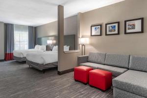 Zona d'estar a Comfort Inn & Suites