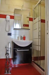Koupelna v ubytování B&B Lecce Holidays
