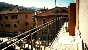 Un balcon sau o terasă la Appartamento Cecco d’Ascoli