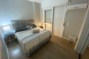 Ein Bett oder Betten in einem Zimmer der Unterkunft Jurere Internacional Ibiza
