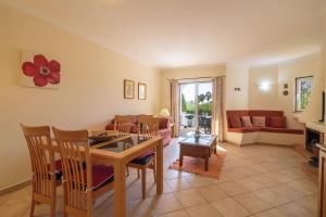 Χώρος καθιστικού στο Albufeira Apartment