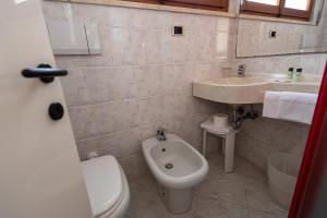 Kúpeľňa v ubytovaní Hotel il Delfino