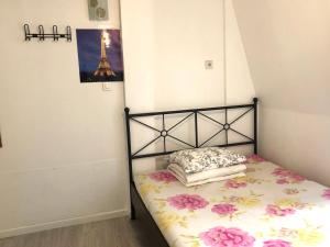 Galeriebild der Unterkunft Art Beaubourg in Paris