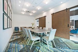 Bố cục Holiday Inn Express - Jacksonville South Bartram Prk, an IHG Hotel