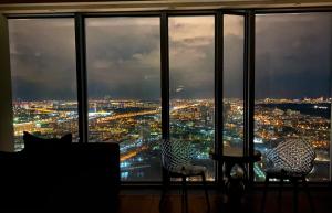 Uma vista geral de Moscovo ou a vista da cidade a partir do apartamento