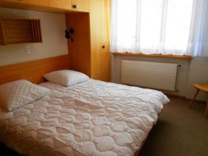 Postel nebo postele na pokoji v ubytování Mélèzes S 023- SKI LIFT apartment 6 pers