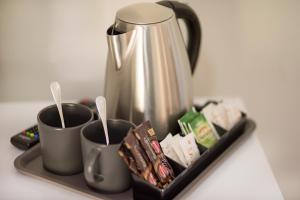 Airlie Beach Magnums - Adults Only的咖啡和沏茶工具