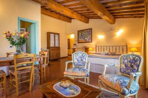 Coin salon dans l'établissement Il Borgo di Villa Castelletti Country Hotel