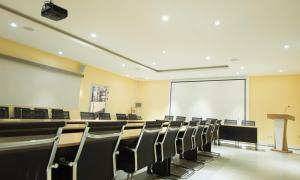 Konferenční prostory v ubytování Palm Aparthotel + 37 fotografií