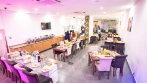 Restaurace v ubytování Palm Aparthotel