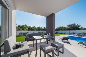 Zdjęcie z galerii obiektu Villa Pollux - Adriatic Luxury Villas w mieście Vrsi +37 zdjęć