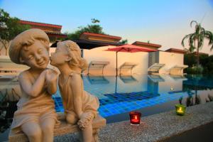 Bazén v ubytování The Fusion Resort Hotel nebo v jeho okolí
