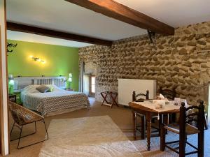 Postel nebo postele na pokoji v ubytování Chateau de la Saone