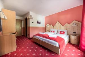 Postel nebo postele na pokoji v ubytování Active Hotel Gran Zebru'
