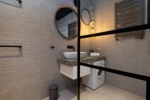 Kúpeľňa v ubytovaní Exclusive Apartments Mostowa by Renters Prestige