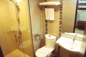 Koupelna v ubytování Ritz Garden Hotel Manjung