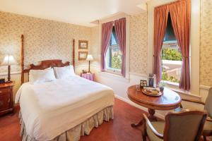 Gallery image of Hotel La Rose in Santa Rosa