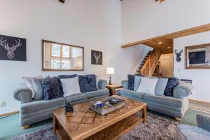 Gallery image of Val d'lsere # 21 in Mammoth Lakes