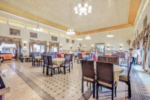 Restaurace v ubytování Hotel Pelangi Malang, Kayutangan Heritage