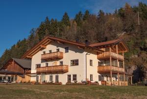 Gallery image of Wasserfall Moarlhof Kastelruth in Castelrotto