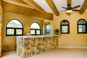 Fotografie z fotogalerie ubytování Castillo Blarney Inn v destinaci Cabo San Lucas