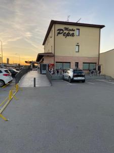 Budova, kde se penzion nachází