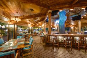 Restaurace v ubytování Mukul Resort