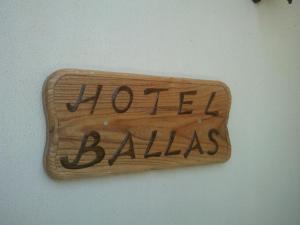 Foto da galeria de Hotel Ballas em Agria