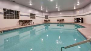 Bazén v ubytování Best Western Plus Spokane North nebo v jeho okolí