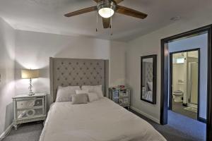 Katil atau katil-katil dalam bilik di Modern Entertainment Getaway Off Sacramento River!