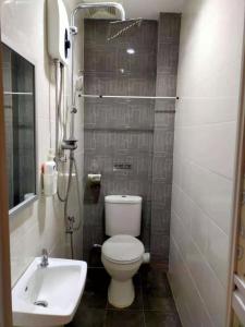 Vonios kambarys apgyvendinimo įstaigoje CSH Motel Kuala Perlis