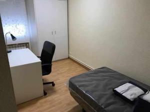 Zdjęcie z galerii obiektu Residencia 12 OCTUBRE w Madrycie