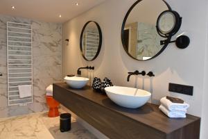 Koupelna v ubytování Van der Valk Hotel Emmeloord