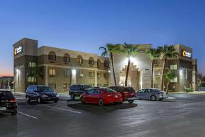 Afbeelding uit fotogalerij van Comfort Inn & Suites Surprise Near Sun City West in Surprise