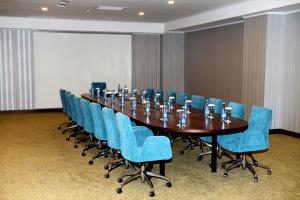 The business area and/or conference room at Vego Hotel