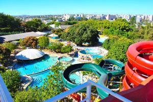 Bazén v ubytování Piazza Diroma com acesso Acqua Park e Splash nebo v jeho okolí