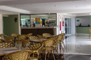 Restaurace v ubytování Piazza Diroma com acesso Acqua Park e Splash