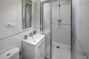 Kúpeľňa v ubytovaní Wanderlust Malaga Apartamentos 1