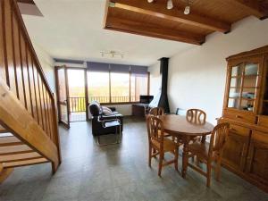 Χώρος καθιστικού στο Apartamento dúplex en Bourg Madame +18 φωτογραφίες