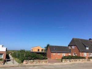ヘルヌムにあるWindspielの住宅街の一棟のレンガ造りの家