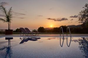 Gallery image of Saint Nicholas Villas in Skala Kefalonias +39 photos