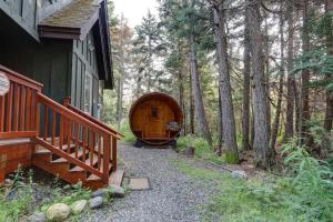Fotografie z fotogalerie ubytování Hanging Glacier Chalet v destinaci Girdwood