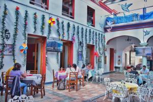 En restaurant eller et andet spisested på Hotel Aurora